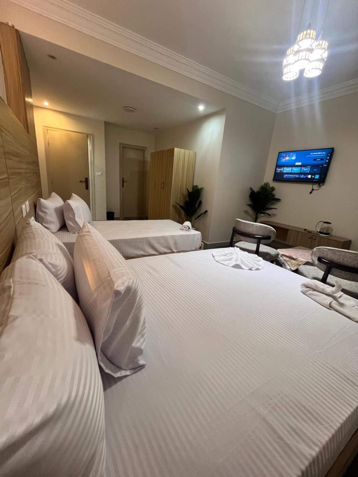 Triple Garden View Hotel Cairo Exterior foto