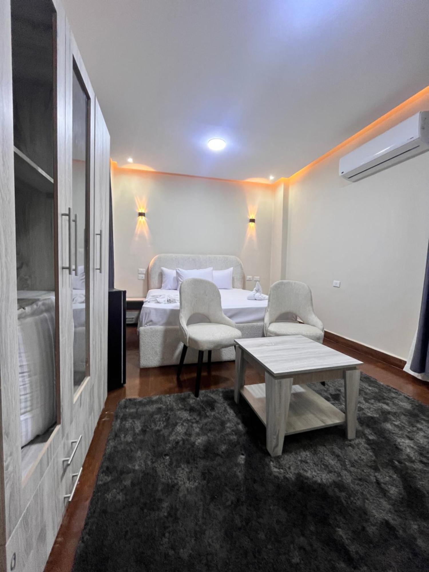 Triple Garden View Hotel Cairo Exterior foto